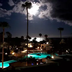 Apartamento Luxury Ocean View Playa Roca, Costa Teguise