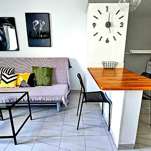 Apartamento Cactus, Playa Y Piscina, Costa Teguise