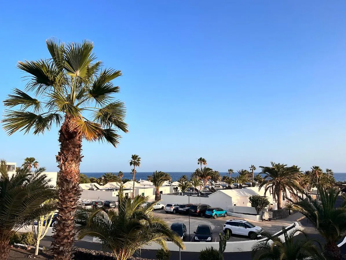 Al Sole Studios Residence Playa Roca Costa Teguise 0*,
